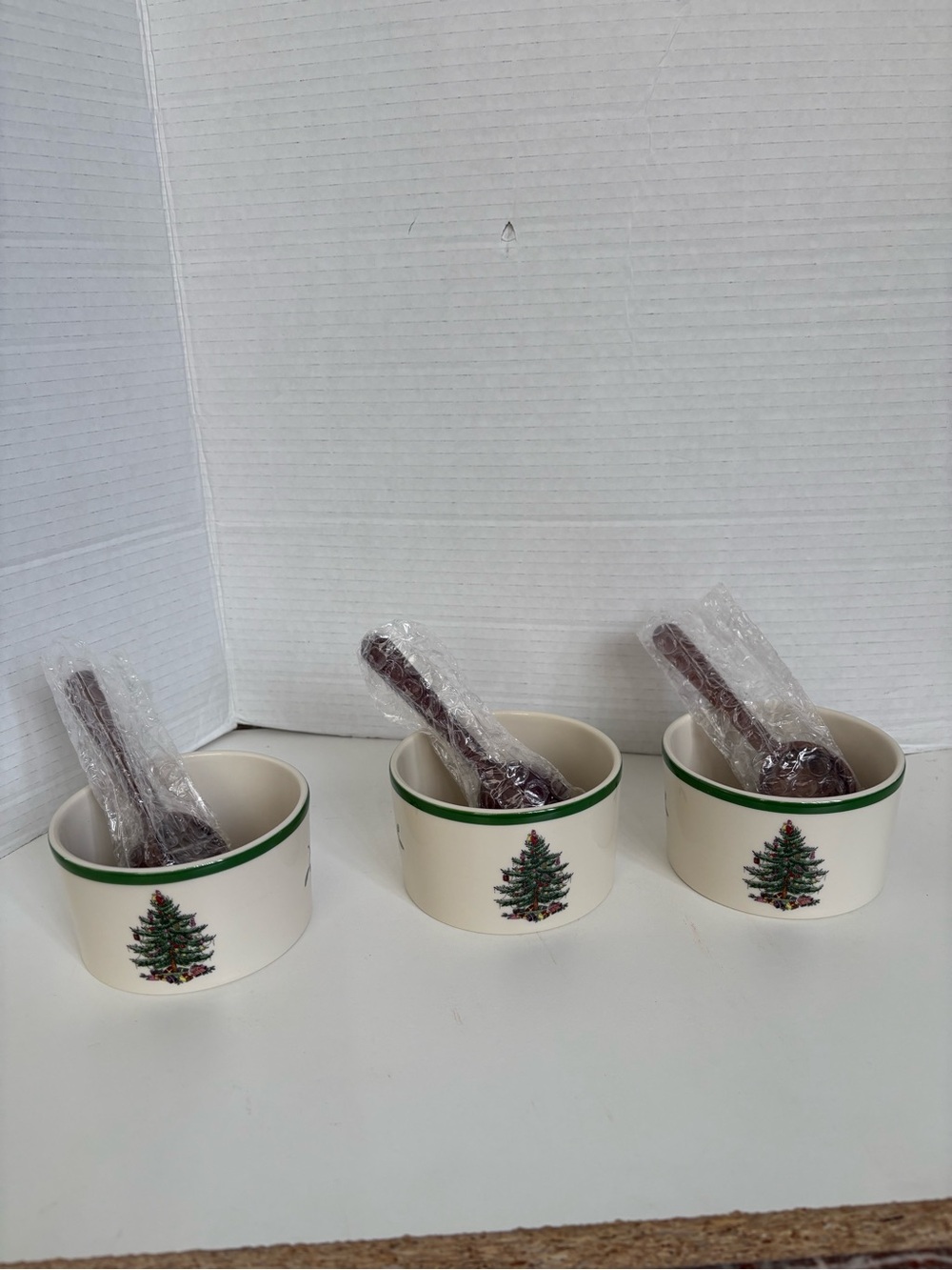 Spode Christmas Tree Ceramic Condiment Bowl with Green Trim